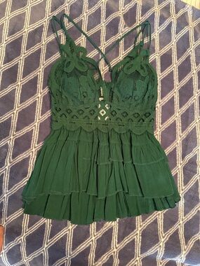 Zenana Outfitters Dark Green Lace Tiered Cami
